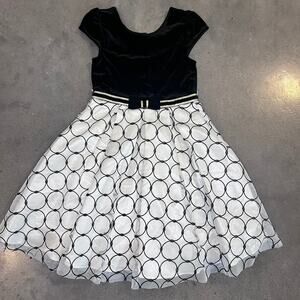 Jona Michelle Black Velvet White tool circle gold formal event dress Girls 8